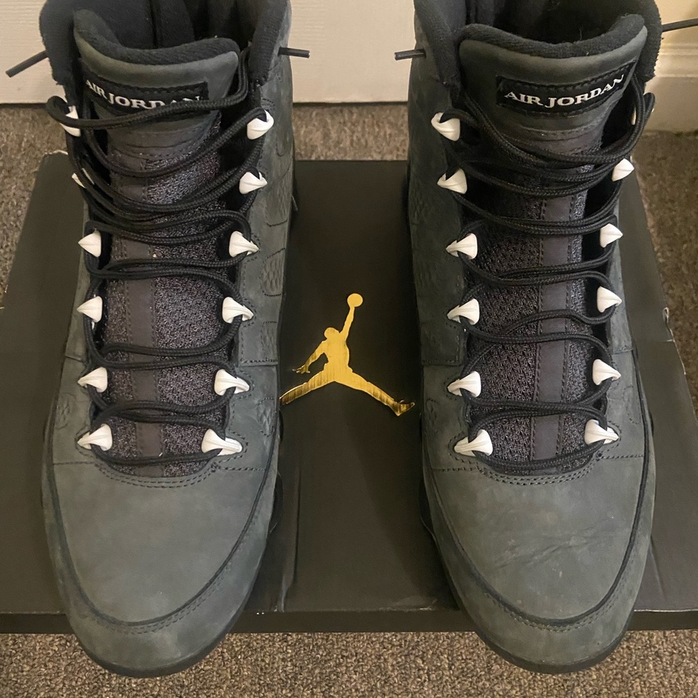 Air Jordan 9 Anthracite